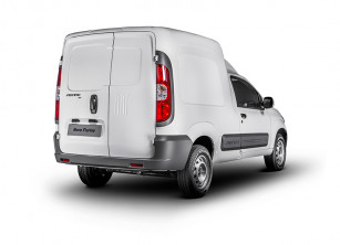 Vista traseira da Fiat Fiorino