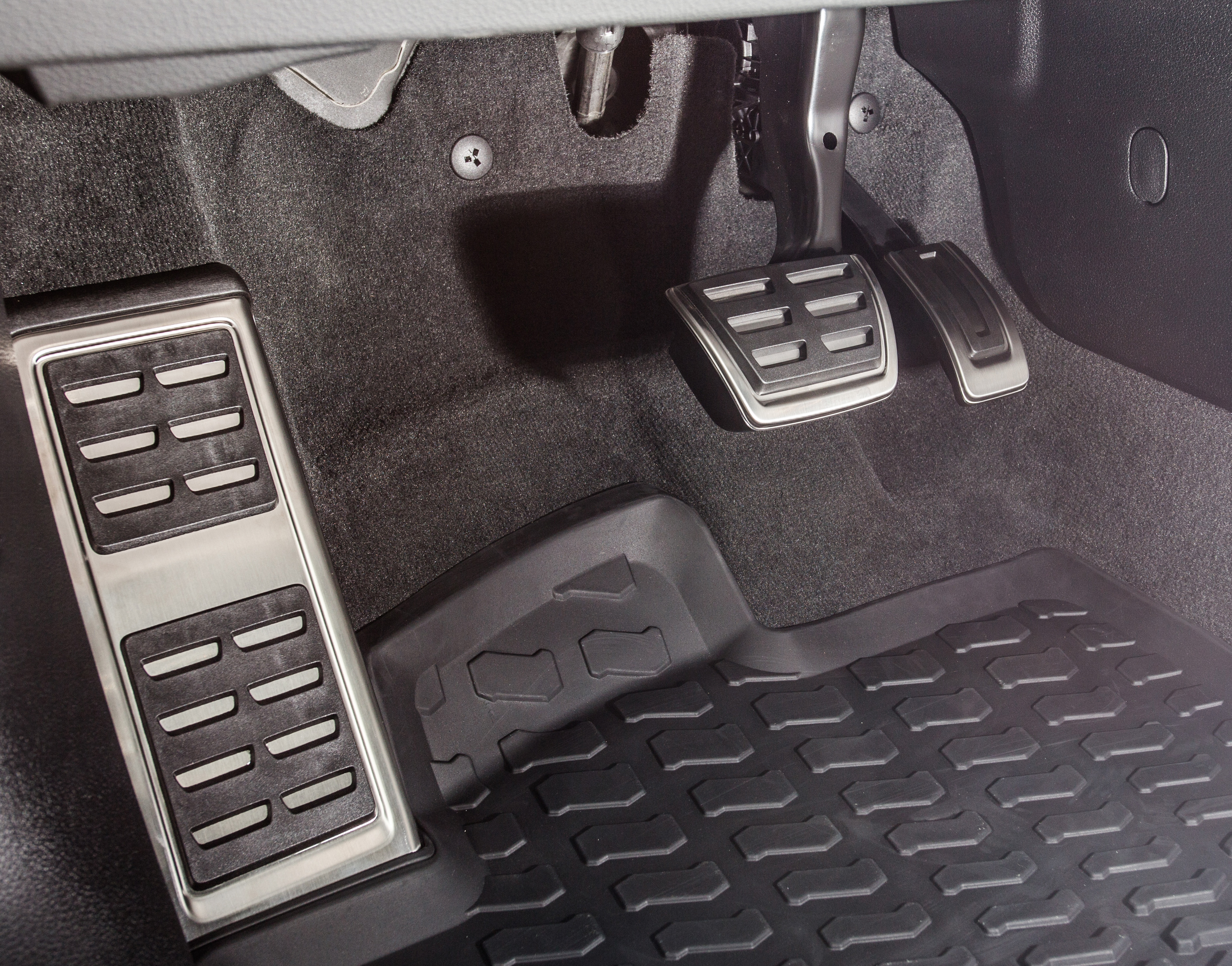 Pedaleira esportiva Audi A3 (8V1064205A)