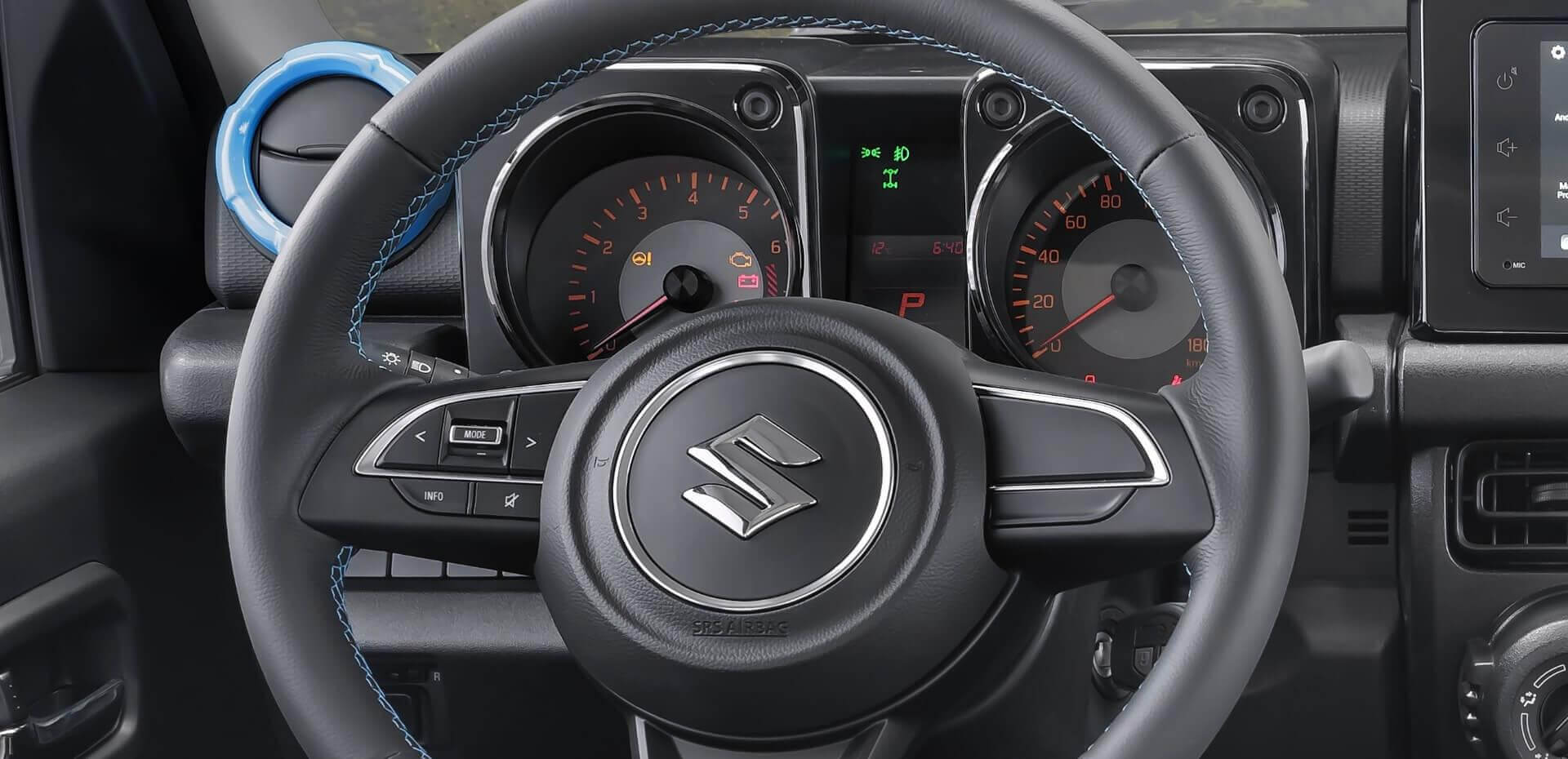 image Volante em Couro com costura personalizada