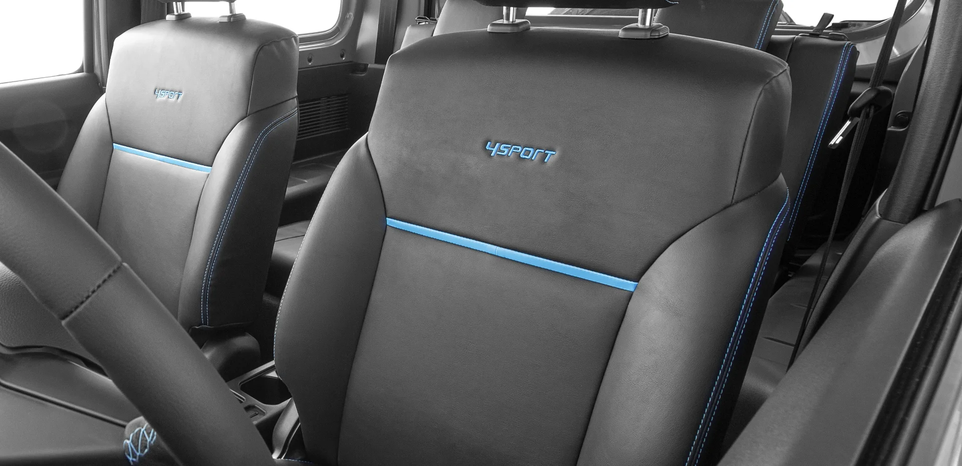 image Bancos Dianteiros com novos detalhes em azul