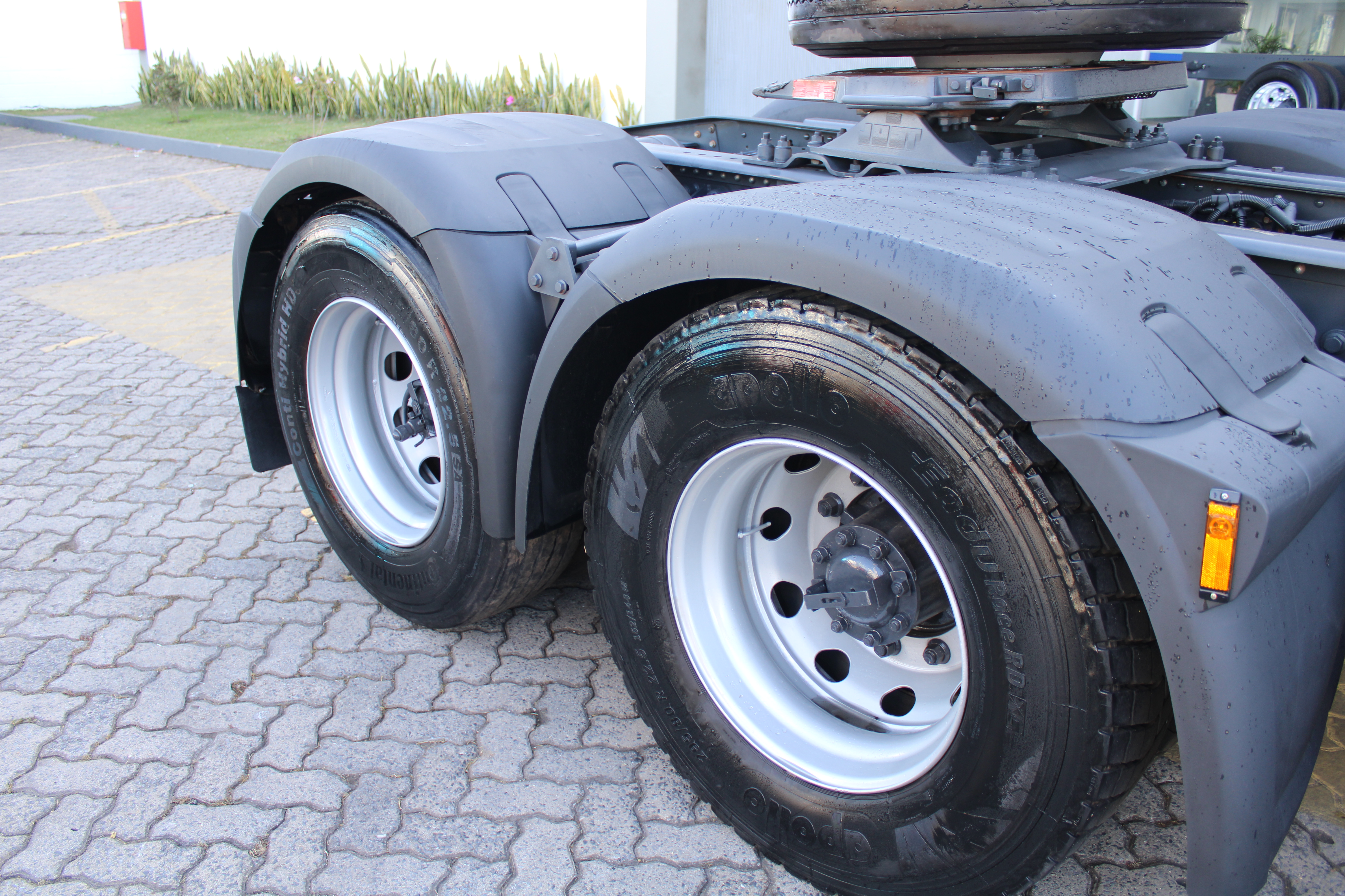 DAF-XF-XF FTS480 6x2 Space Cab (diesel)(E5)