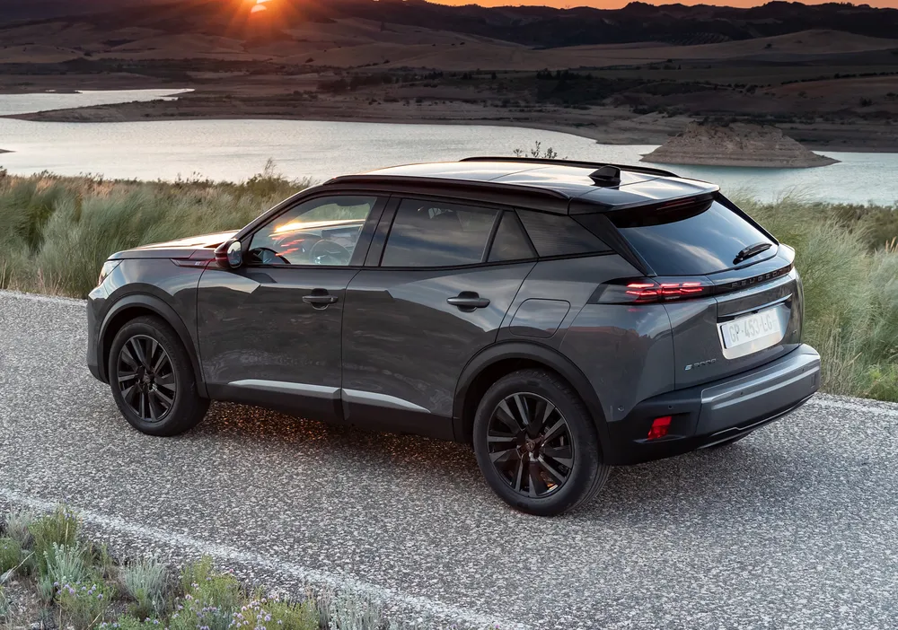 Novidade! Peugeot 2008 2025