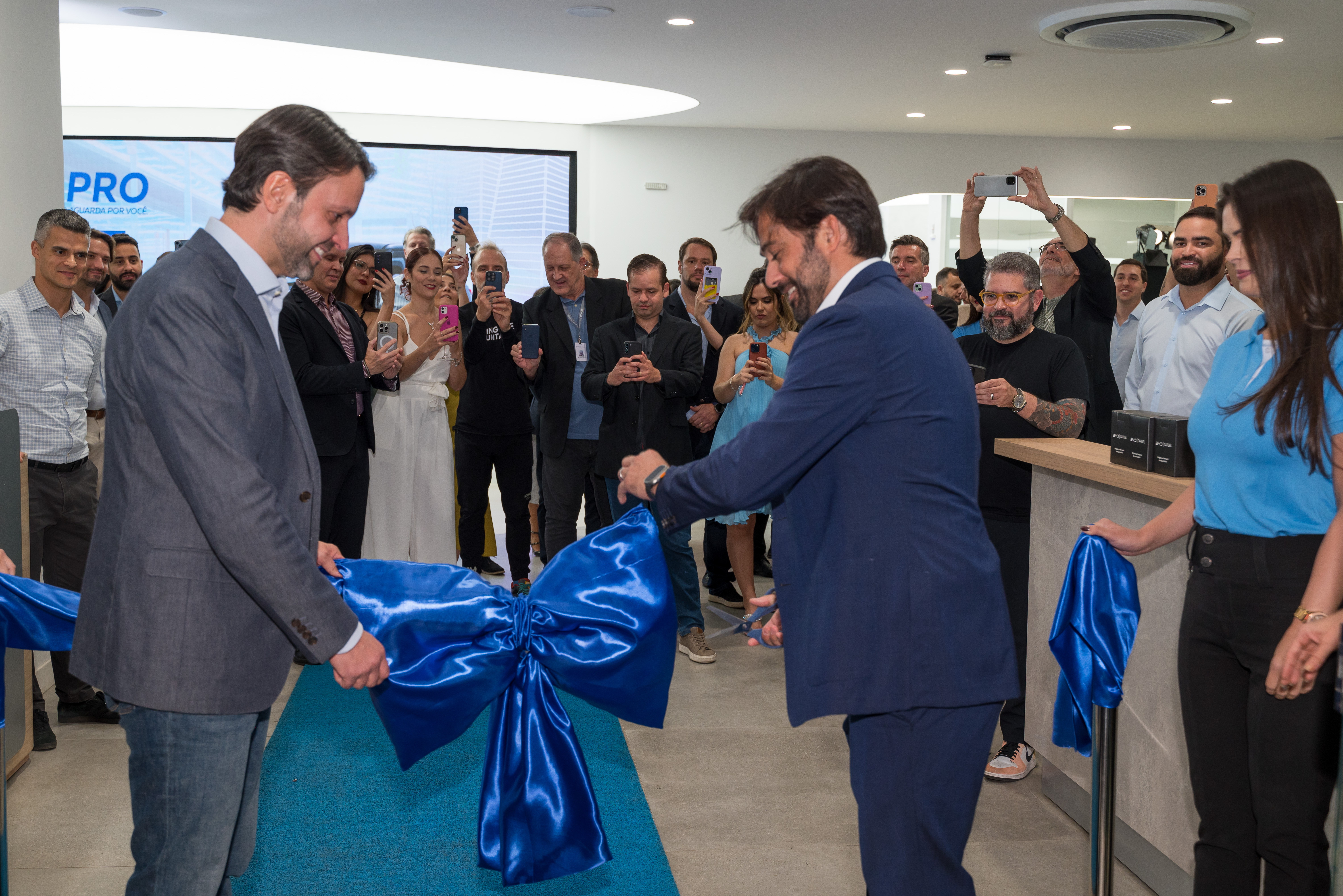 Grupo Carbel inaugura sua primeira concessionária BYD em BH