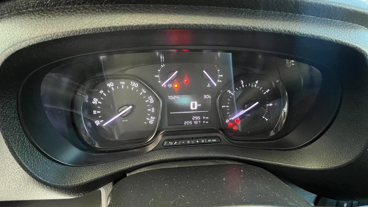 Peugeot-E-Expert-Expert Business Pack 1.6 Turbo Diesel