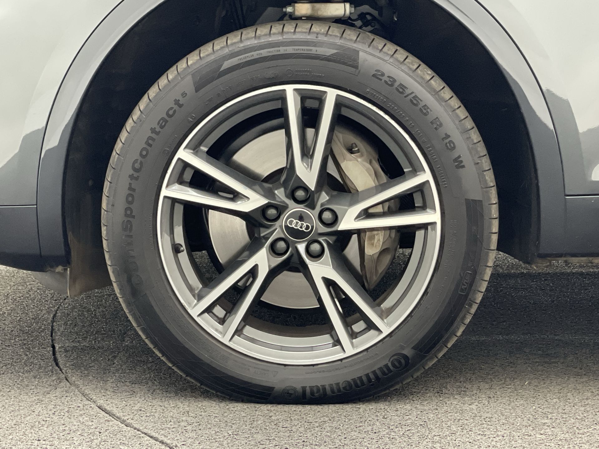 Audi-Q5-Q5 SB P Black. 2.0 TFSIe S.Tr. Qt (Hib.)