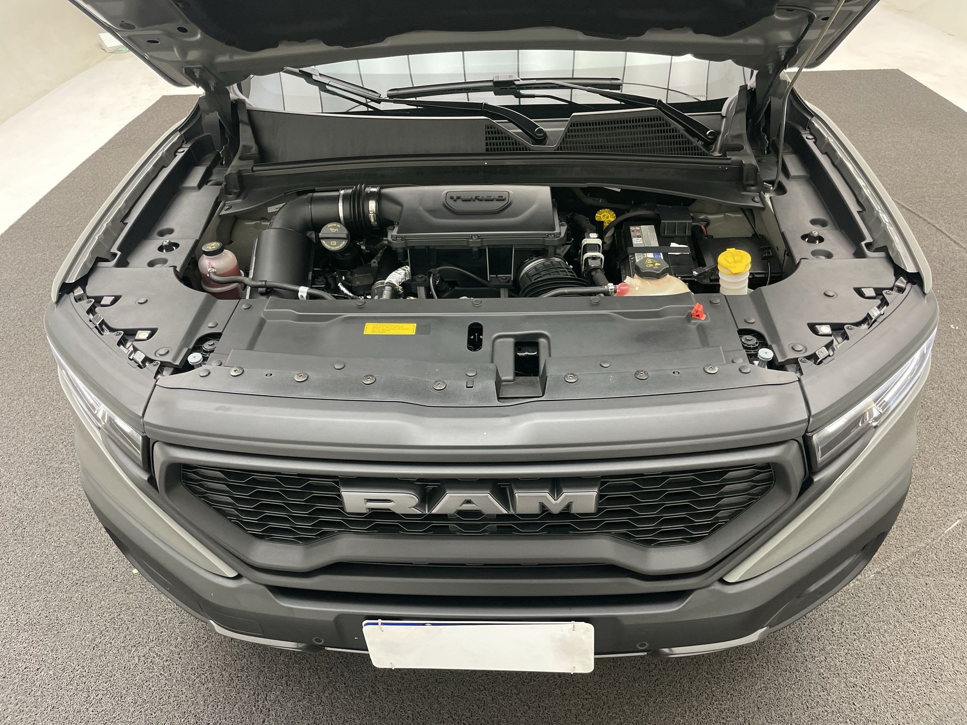 RAM-RAMPAGE-RAMPAGE REBEL HURR.4 2.0 TB CD 4X4 Aut.