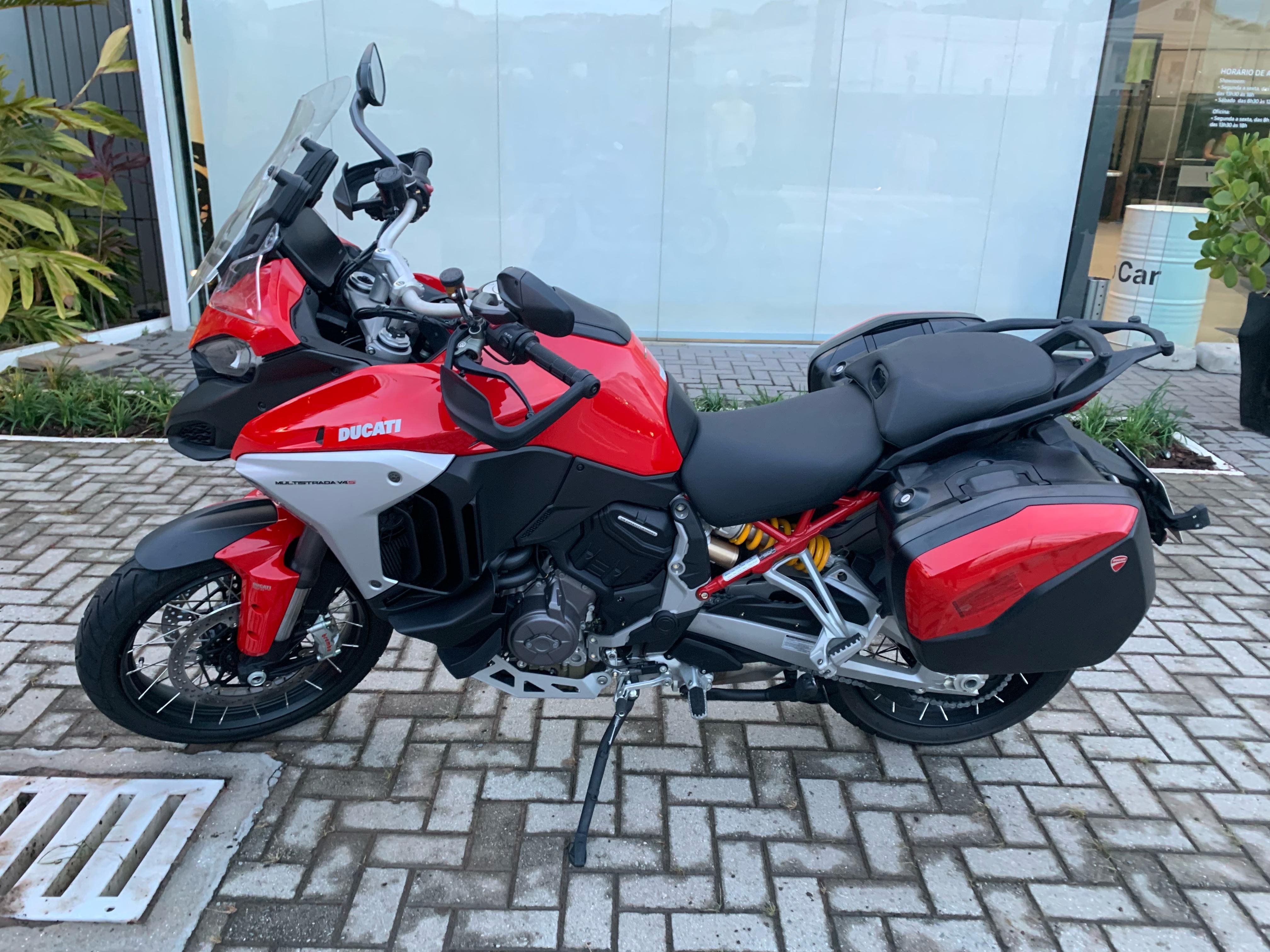 MULTISTRADA 1160 V4S