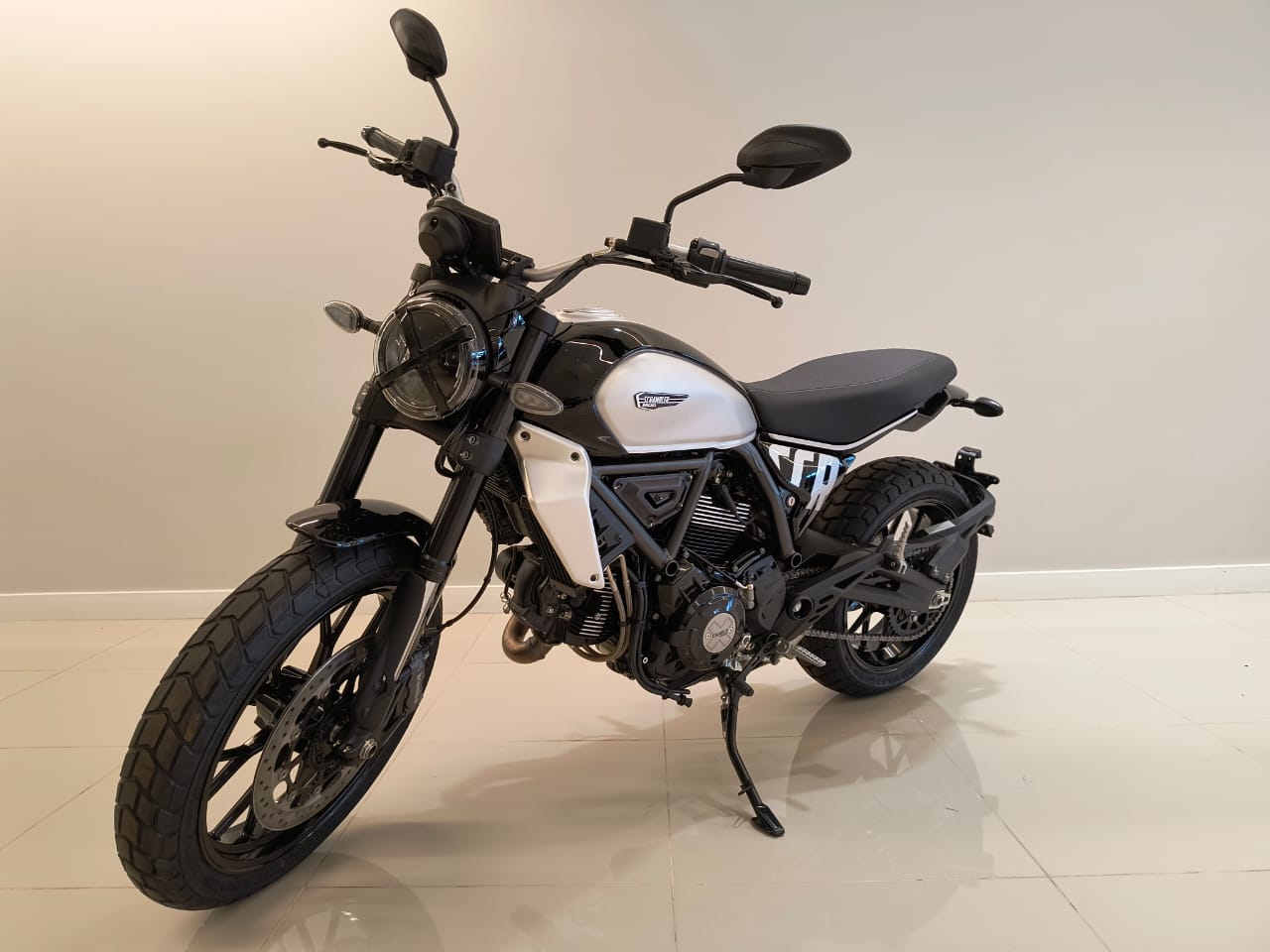 SCRAMBLER ICON 800cc