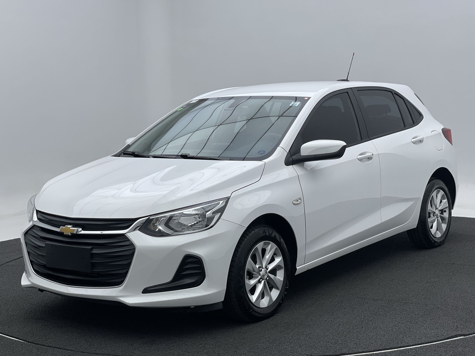 ONIX HATCH LT 1.0 12V TB Flex 5p Mec.