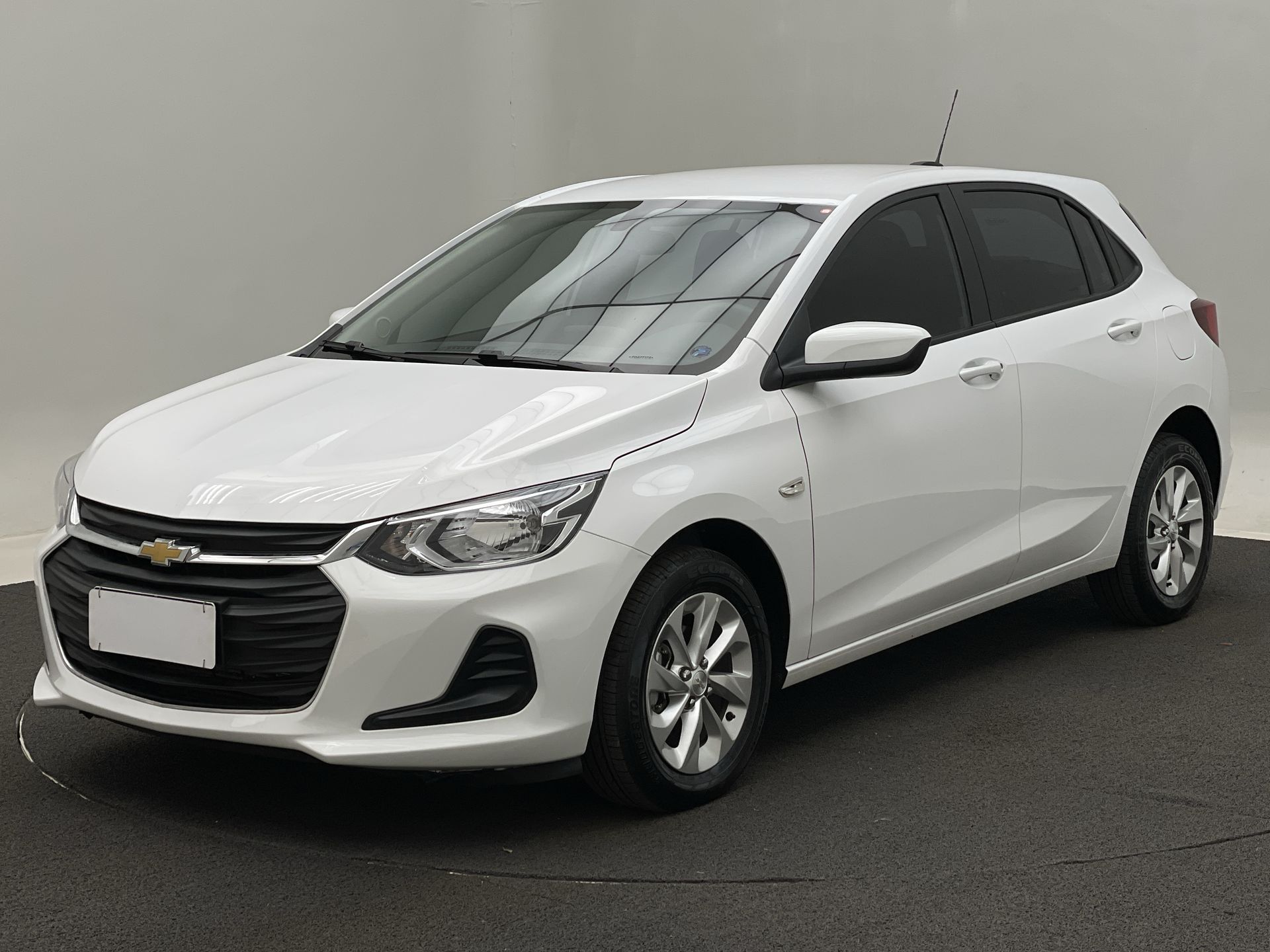 ONIX HATCH LT 1.0 12V Flex 5p Mec.