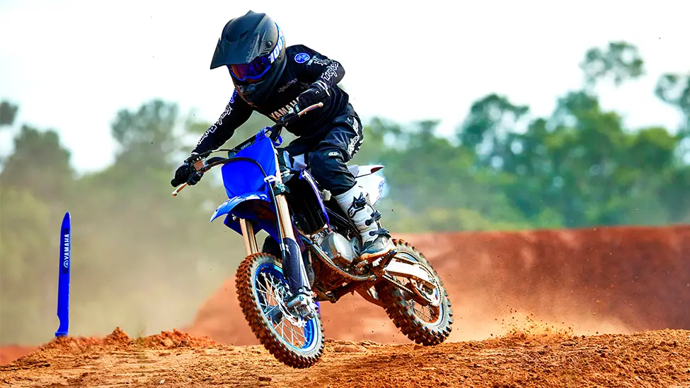 YZ65
