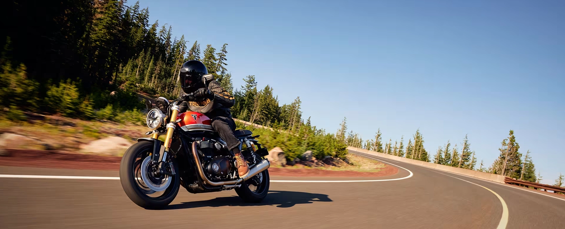 Novíssima Speed Twin 1200 RS