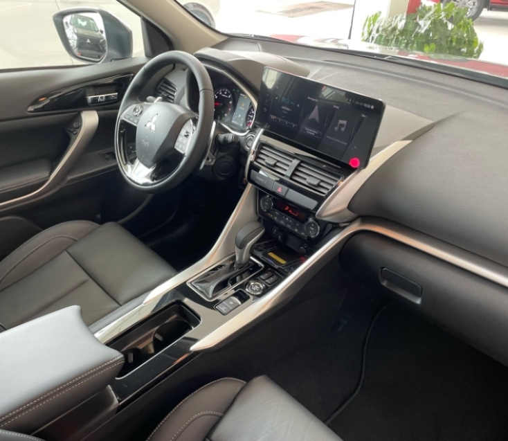 Mitsubishi-ECLIPSE CROSS-1.5 MIVEC TURBO GASOLINA HPE-S S-AWC CVT