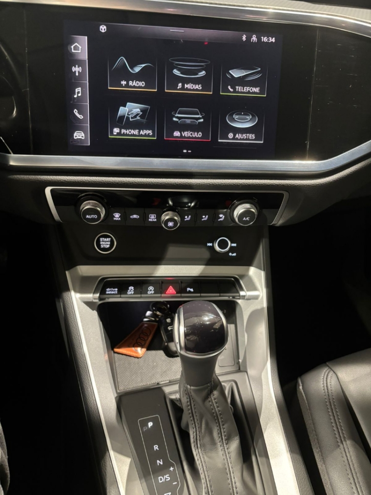 Audi-Q3-2.0 40 TFSI GASOLINA PERFORMANCE QUATTRO TIPTRONIC