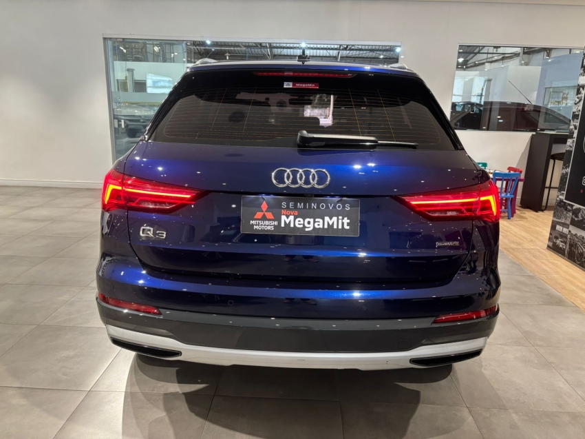 Audi-Q3-2.0 40 TFSI GASOLINA PERFORMANCE QUATTRO TIPTRONIC