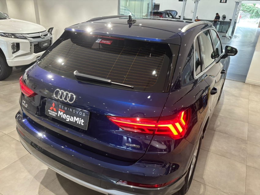 Audi-Q3-2.0 40 TFSI GASOLINA PERFORMANCE QUATTRO TIPTRONIC