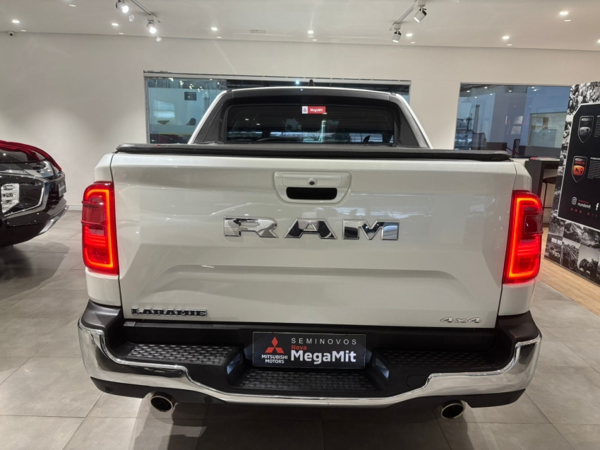 RAM-RAMPAGE-2.0 HURRICANE 4 TURBO GASOLINA LARAMIE 4X4 AUTOMÁTICO
