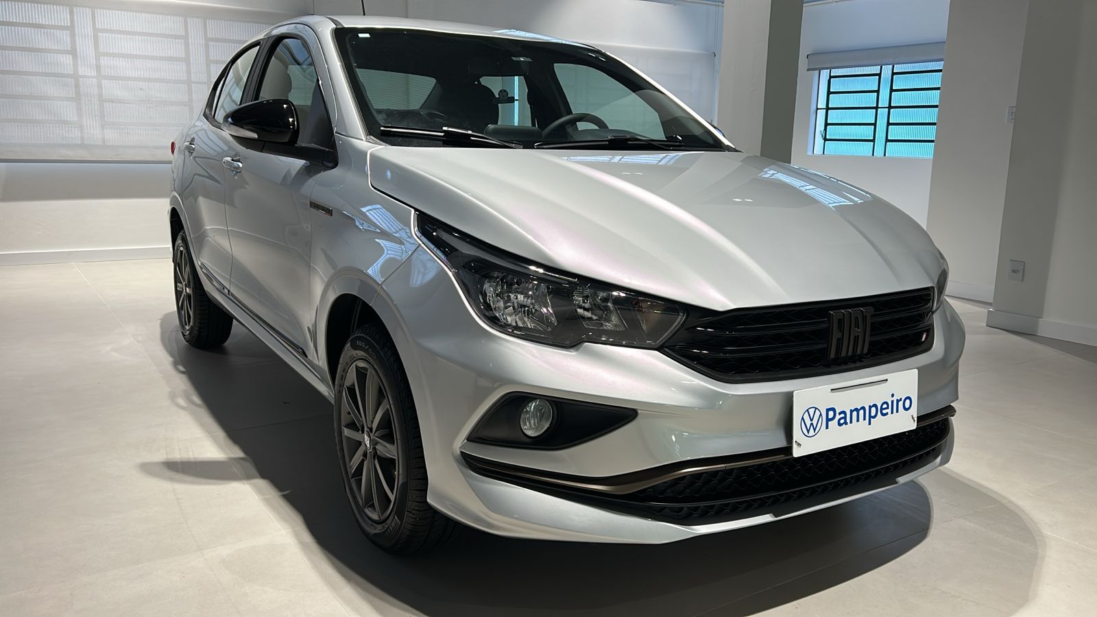 CRONOS DRIVE 1.3 8V Flex Aut.