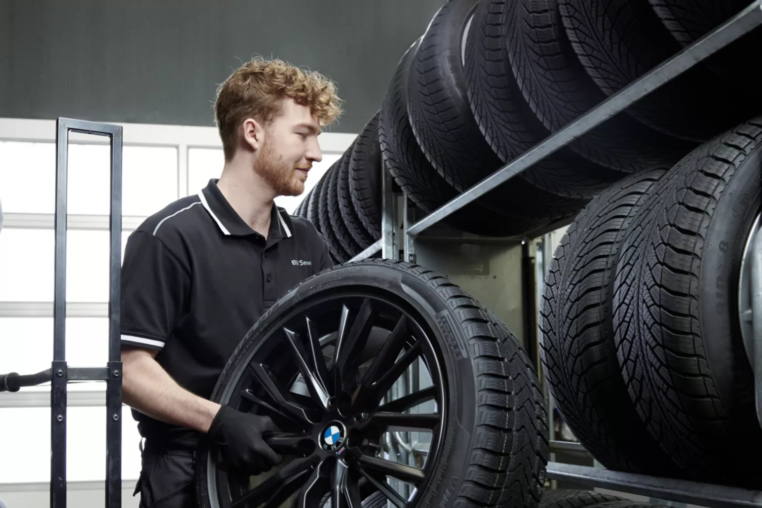 Serviço de rodas e pneus BMW.