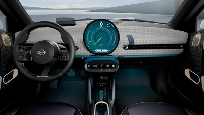 INTERIOR TOTALMENTE RENOVADO E UMA CLARA REFERÊNCIA AO MINI CLÁSSICO.