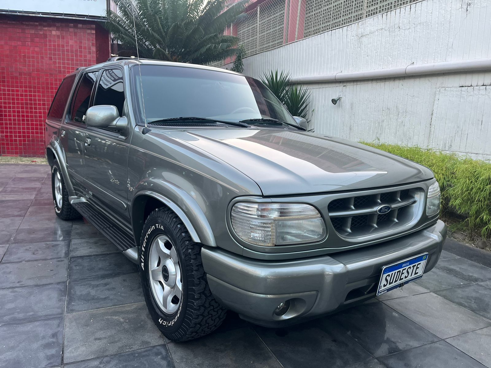 Explorer Limited 5.0 4x4 V8