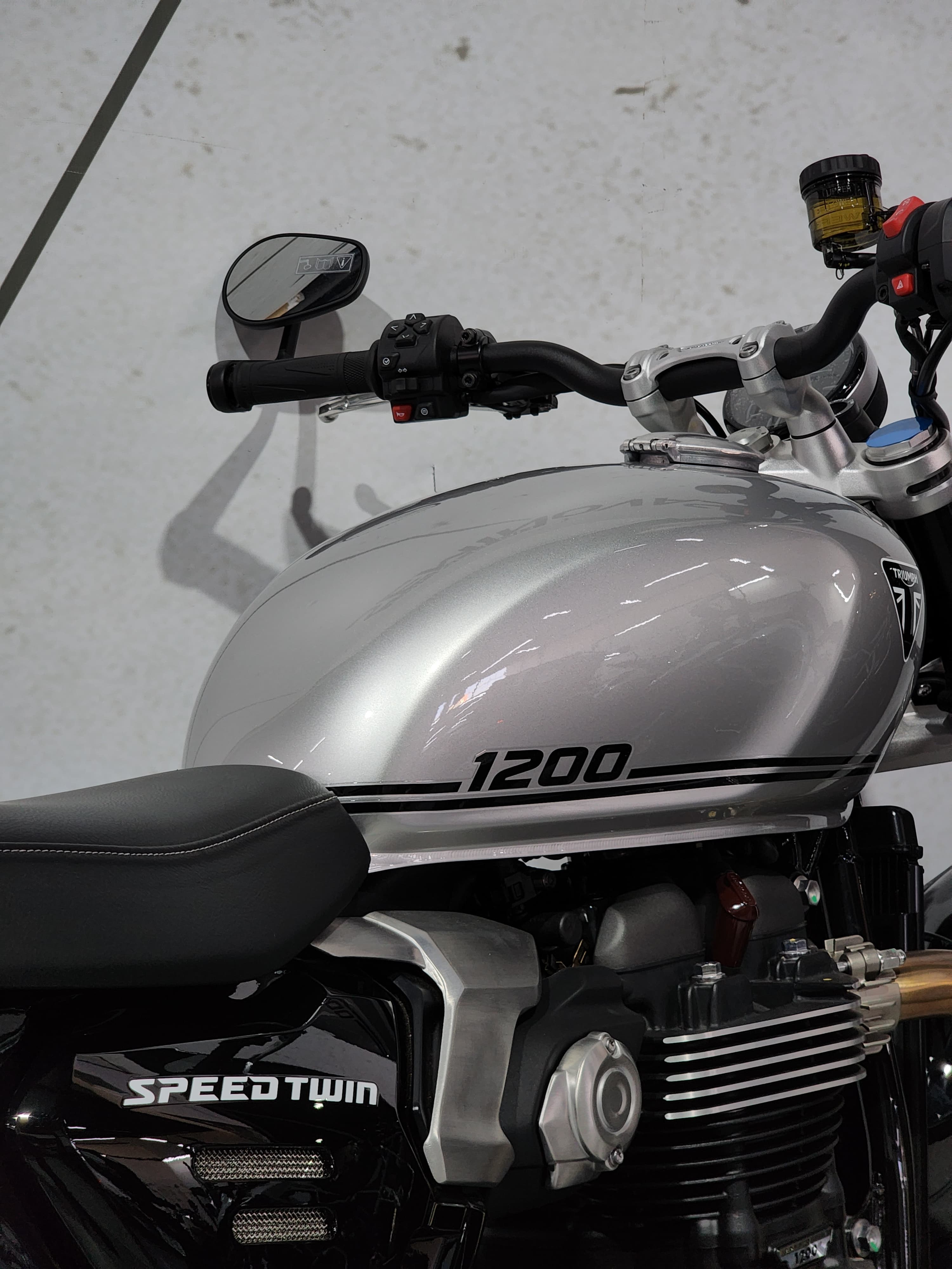 TRIUMPH-SPEED-Speed Twin 1200cc