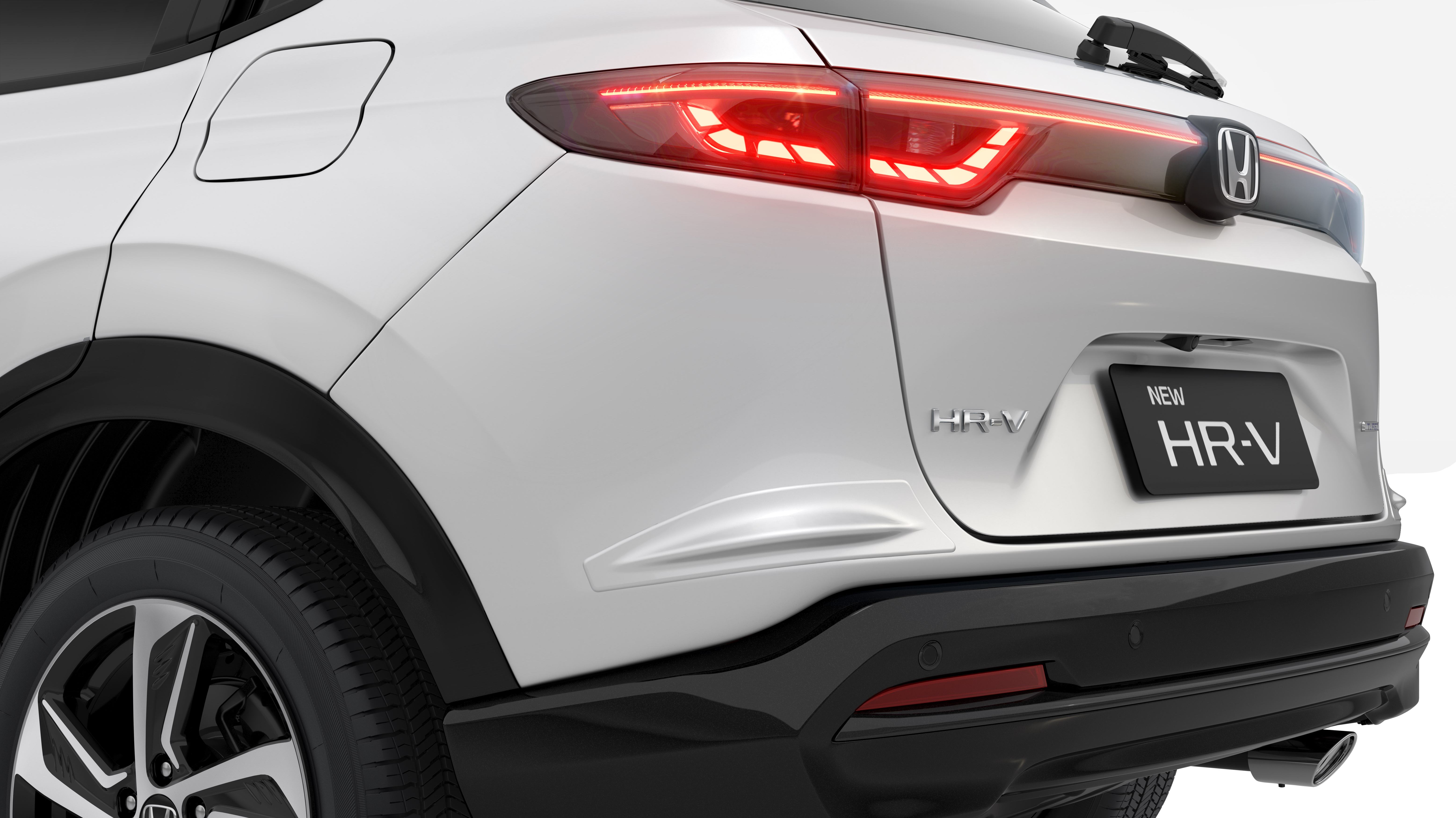 PROTETOR LATERAL DE PARA-CHOQUE TRASEIRO (HR-V) - Branco tafetá sólido