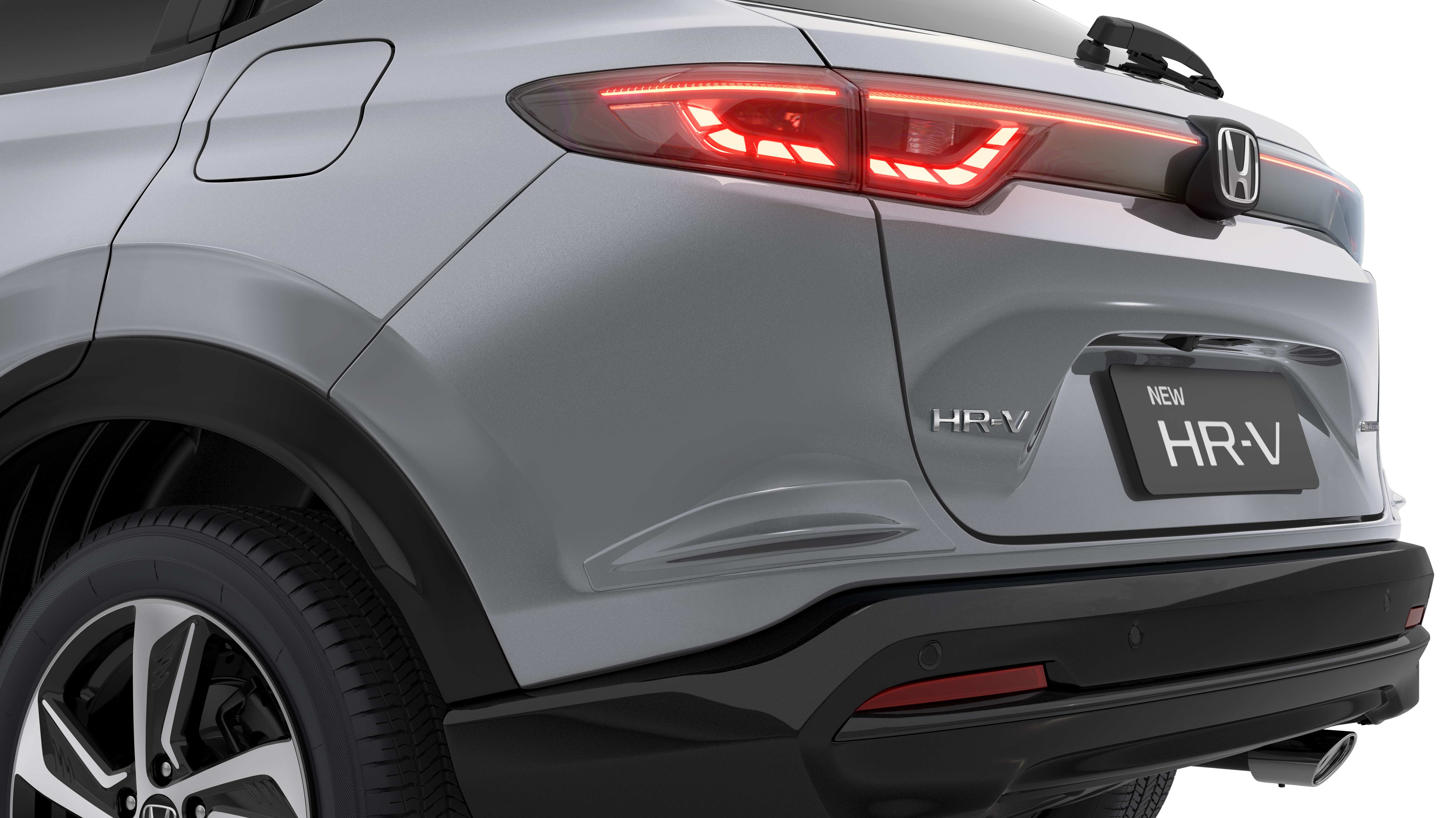 PROTETOR LATERAL DE PARA-CHOQUE TRASEIRO (HR-V) - Prata platinum metálico