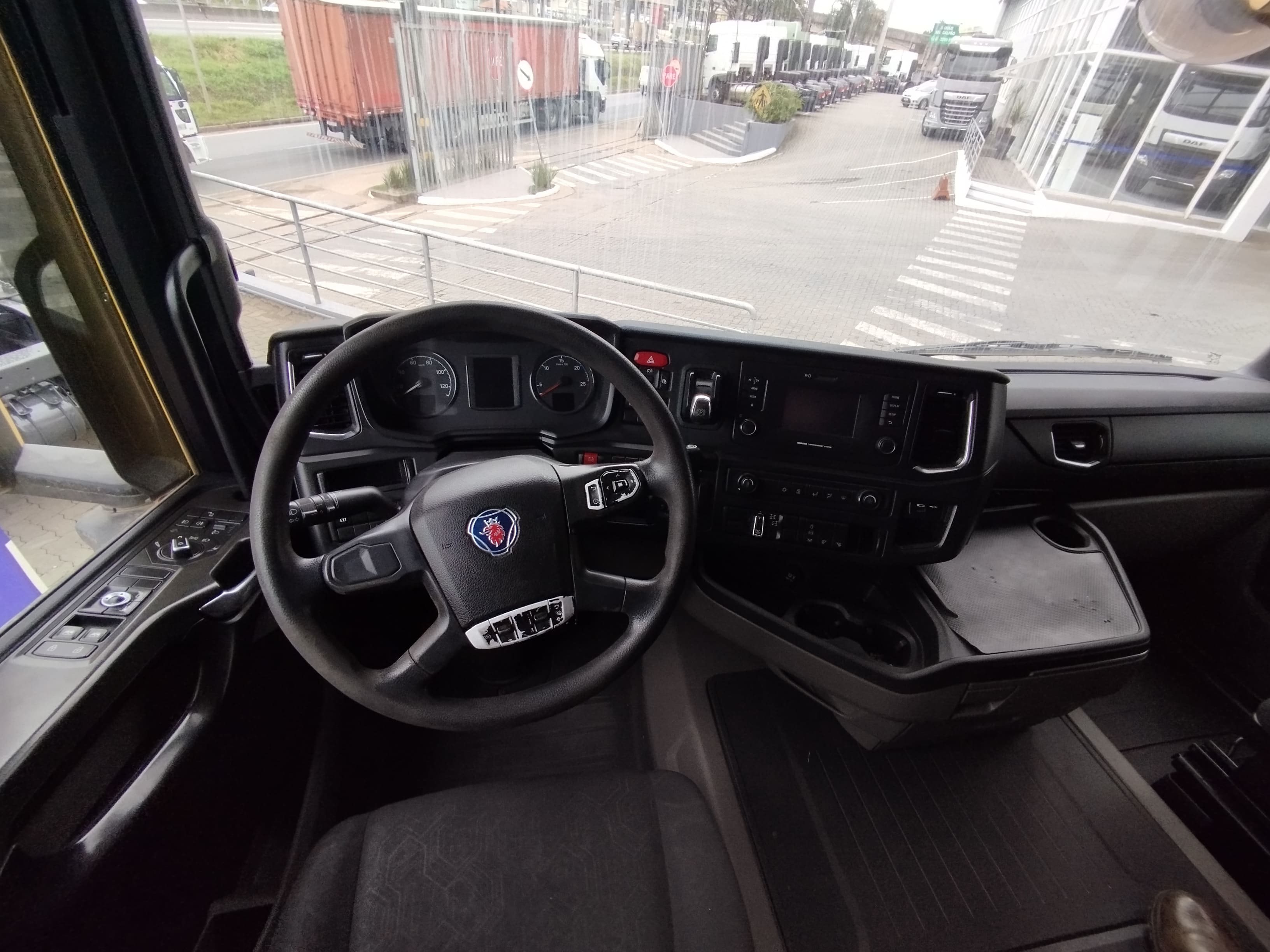 SCANIA-R-540-R-540 A 6x4 2p (diesel)(E5)