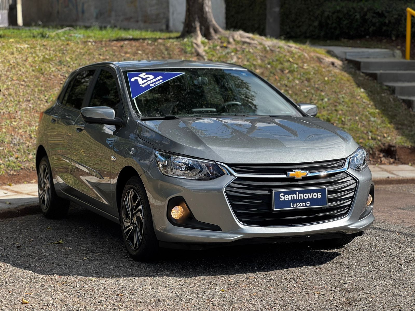 ONIX HATCH LT 1.0 12V TB Flex 5p Mec.