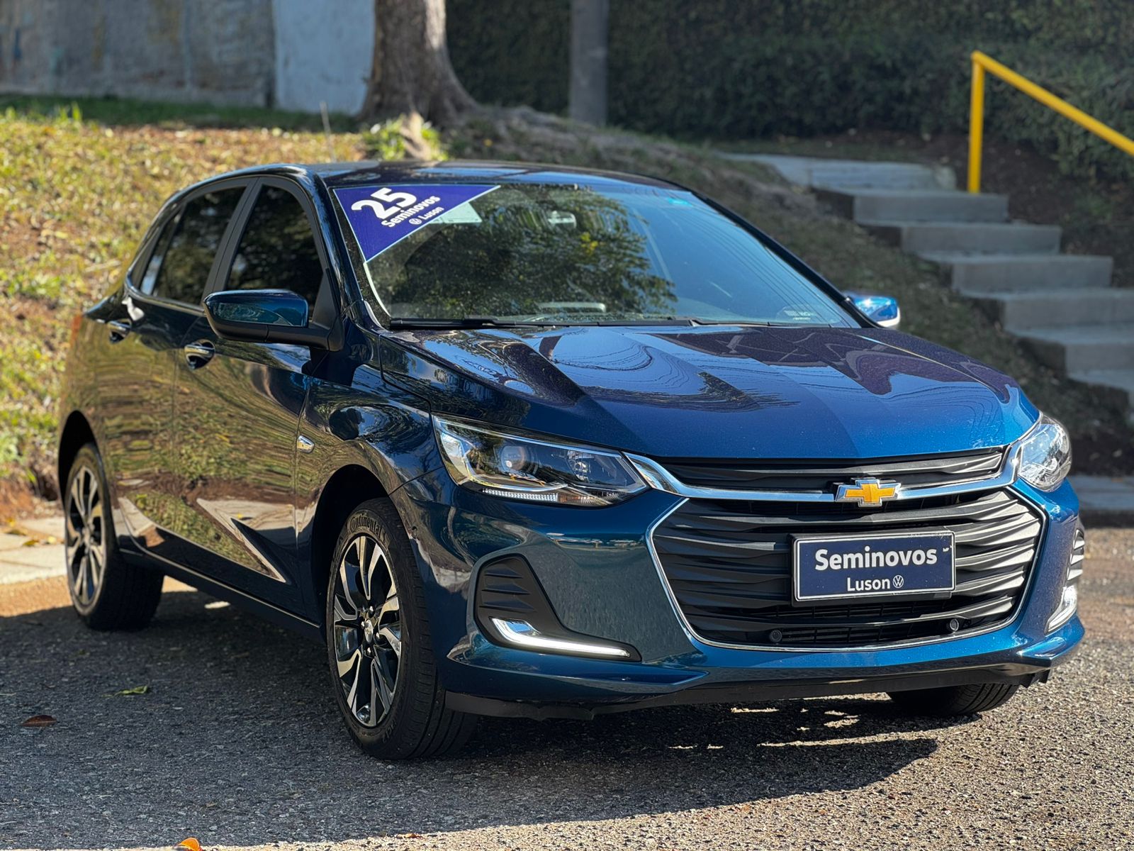 ONIX HATCH PREM. 1.0 12V TB Flex 5p Aut.