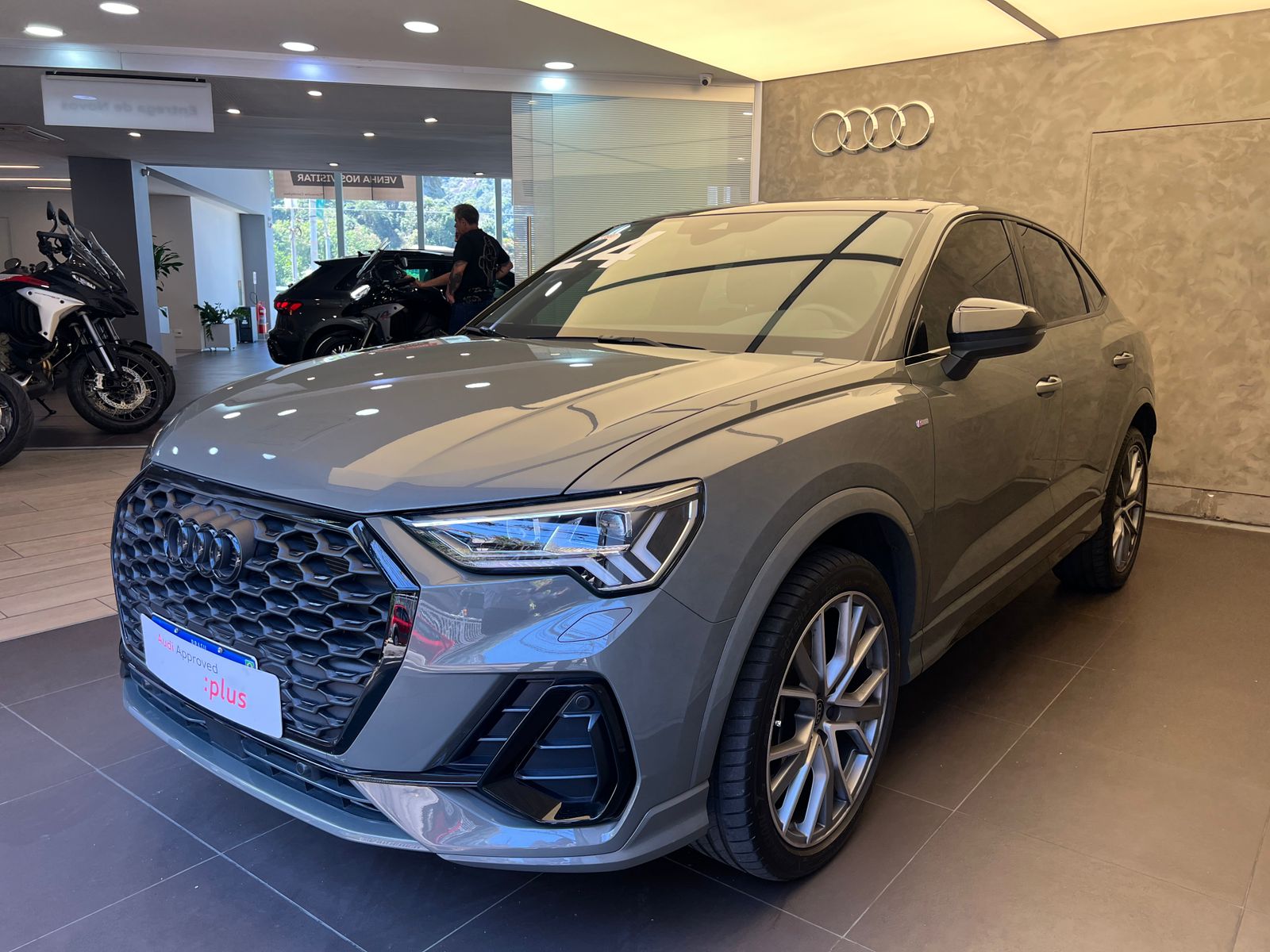 Q3 Sportb. 2.0 TFSI Anniv. Edit. Quattro