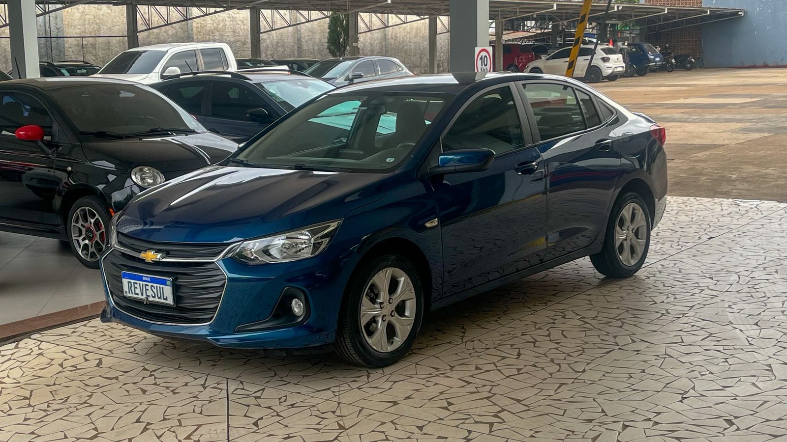 ONIX SEDAN Plus LTZ 1.0 12V TB Flex Aut.