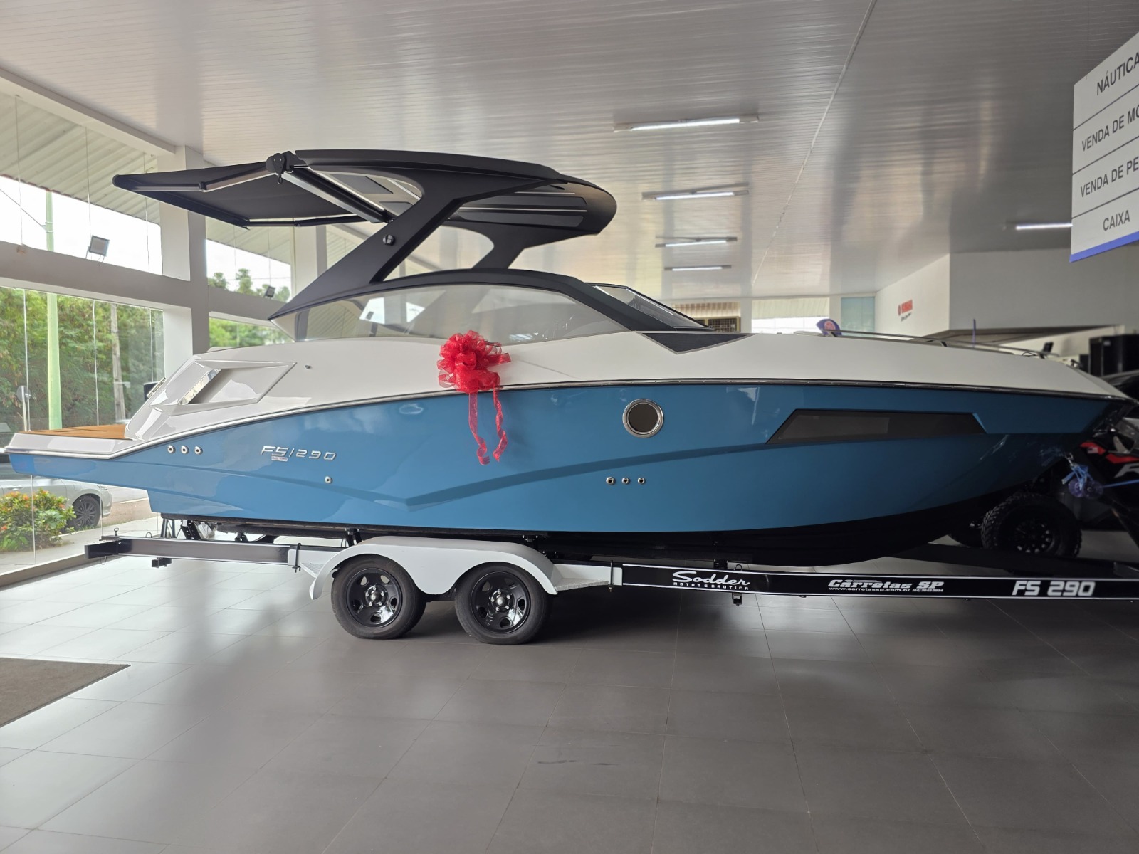 FS YACHTS 290 WIDE HT MERCRUISER 6.2 V8 350HP