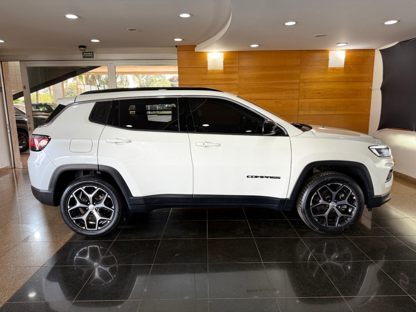 Jeep-COMPASS-1.3 T270 TURBO FLEX LONGITUDE AT6