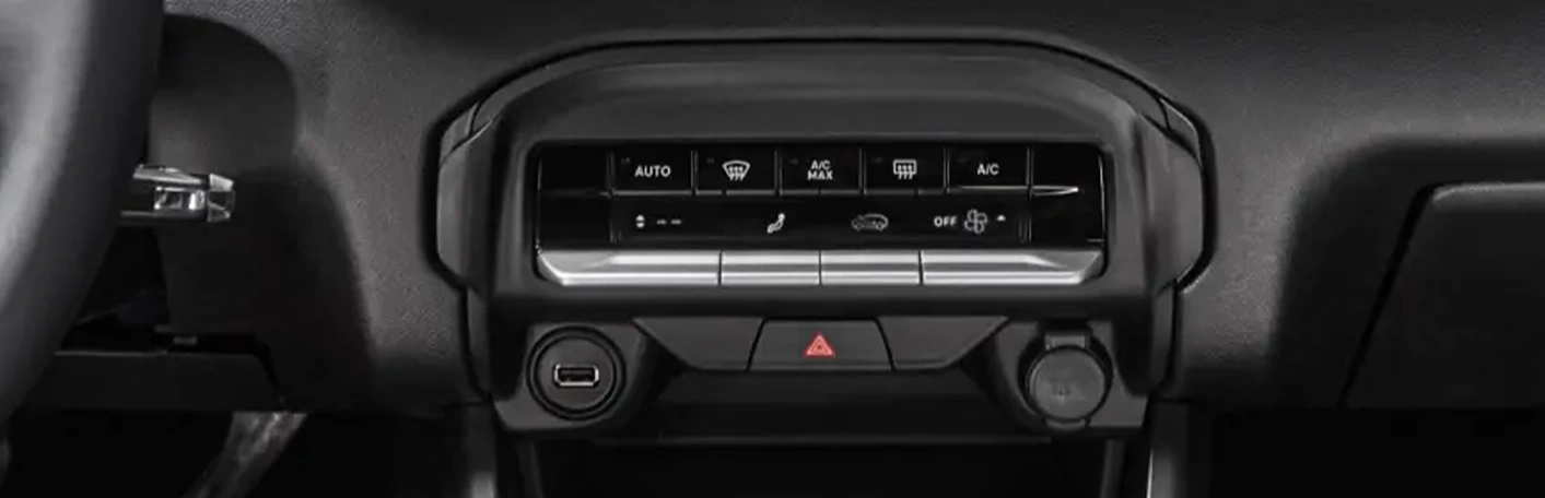 AR-CONDICIONADO AUTOMÁTICO E DIGITAL