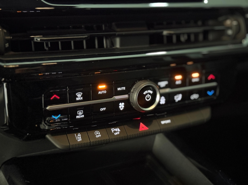 RAM-RAMPAGE-2.0 HURRICANE 4 TURBO GASOLINA REBEL 4X4 AUTOMÁTICO