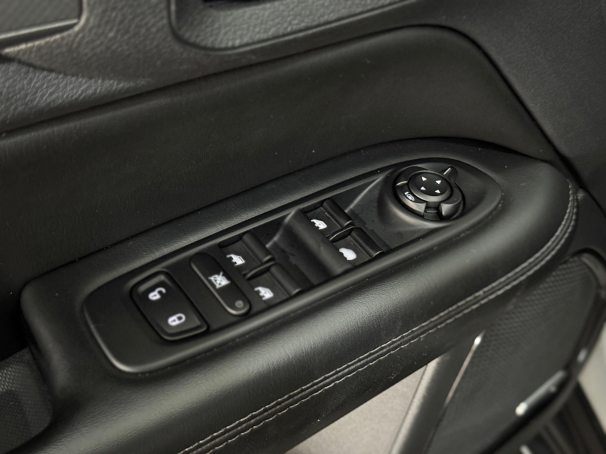 RAM-RAMPAGE-2.0 HURRICANE 4 TURBO GASOLINA REBEL 4X4 AUTOMÁTICO