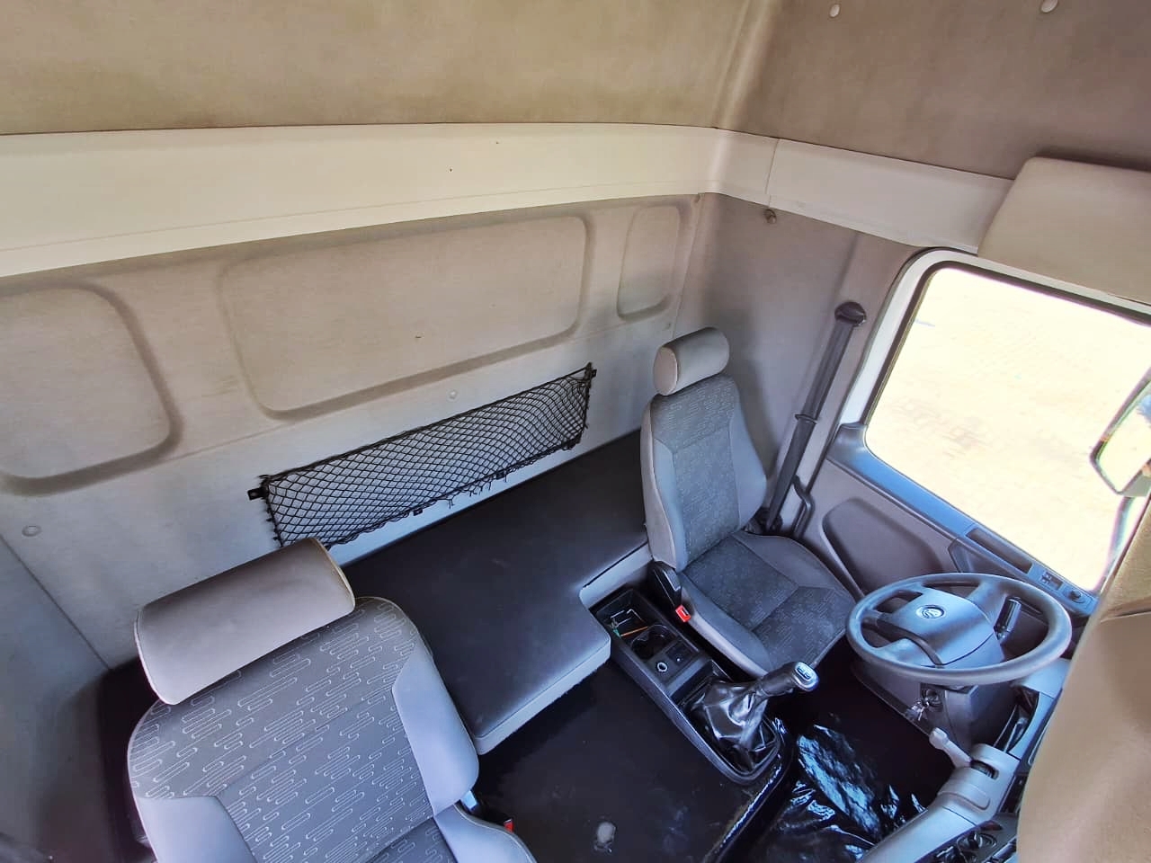 VOLKSWAGEN-24-280-24-280 E Constel. 6x2 2p (diesel)(E5)