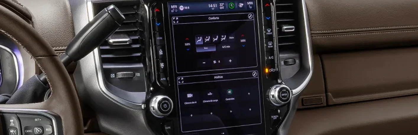 CENTRAL MULTIMÍDIA UCONNECT