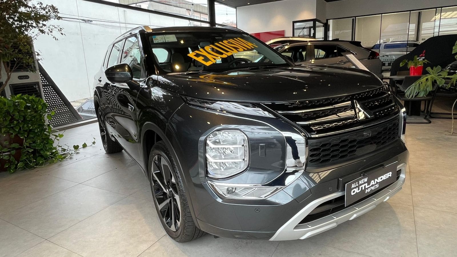 OUTLANDER HPE-S  PHEV 2025/2026