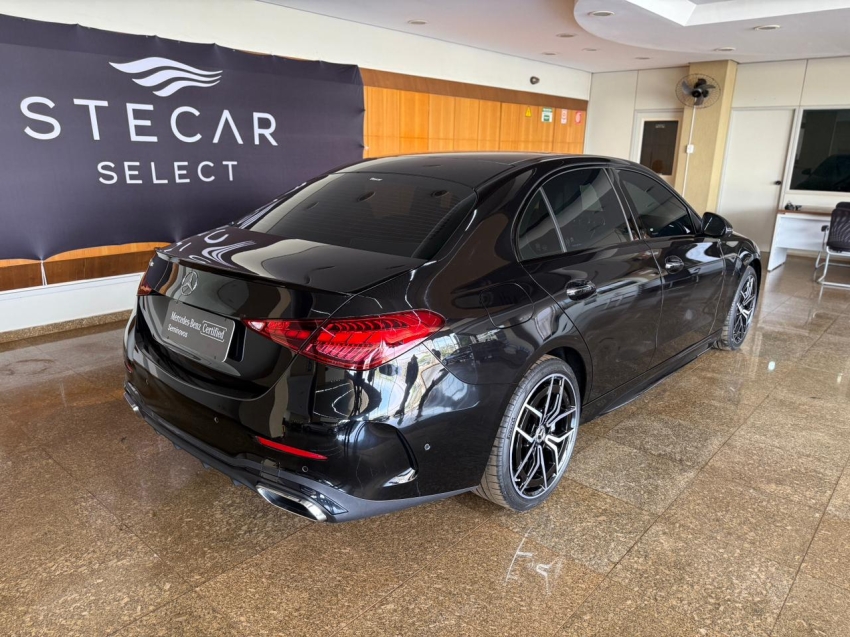 Mercedes-Benz-C 300-2.0 EQ BOOST HÍBRIDO AMG LINE 9G-TRONIC