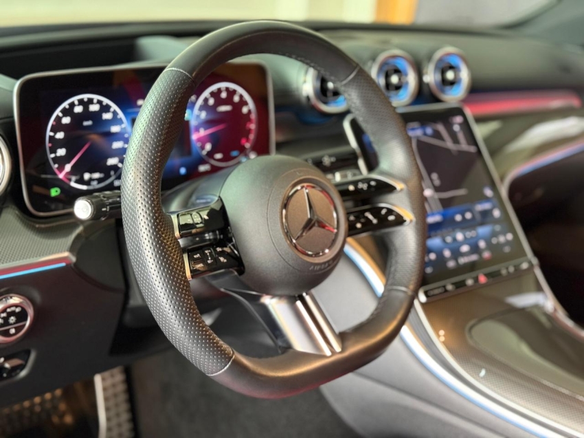 Mercedes-Benz-C 300-2.0 EQ BOOST HÍBRIDO AMG LINE 9G-TRONIC