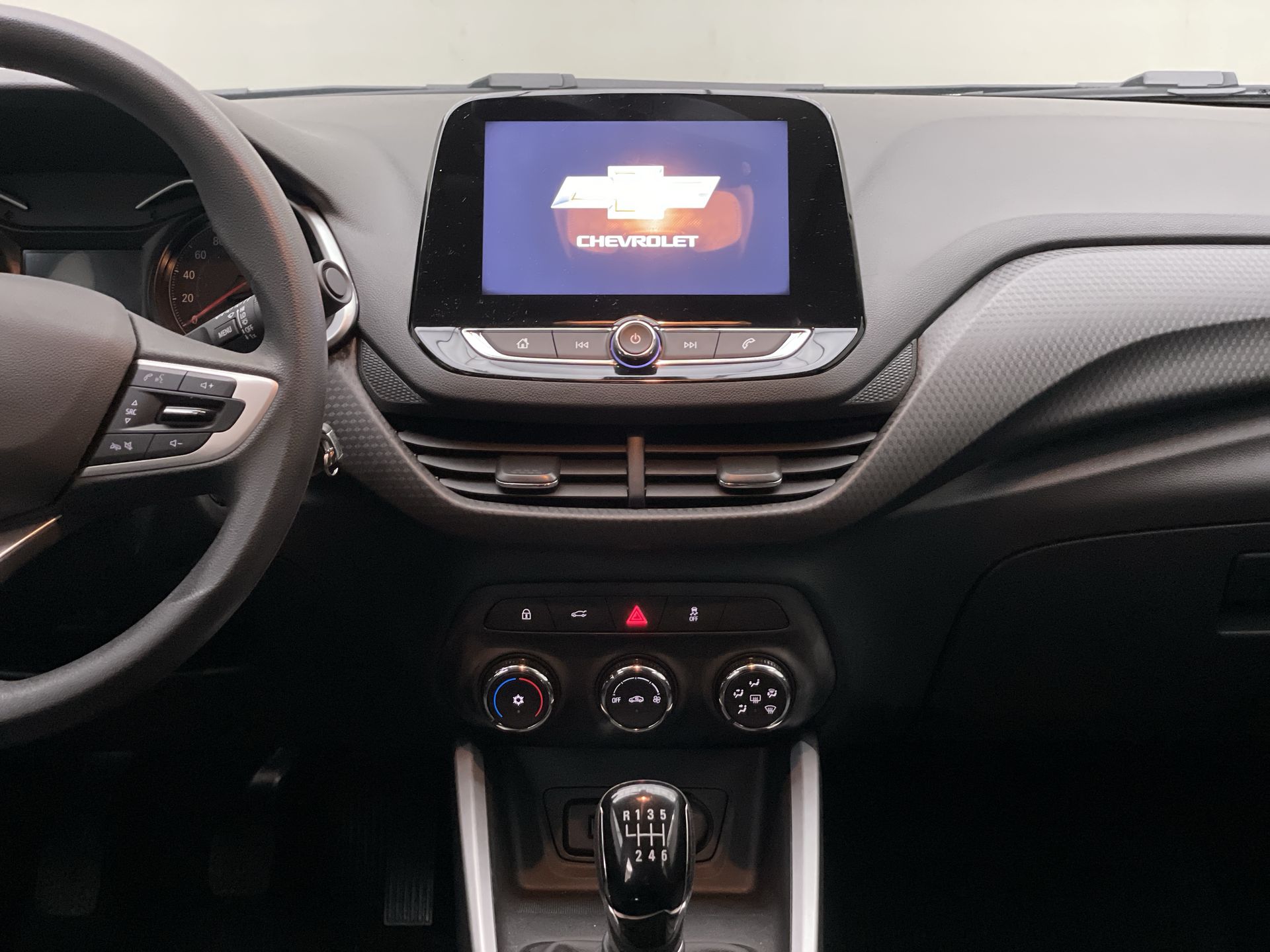 ONIX HATCH LT 1.0 12V TB Flex 5p Mec.