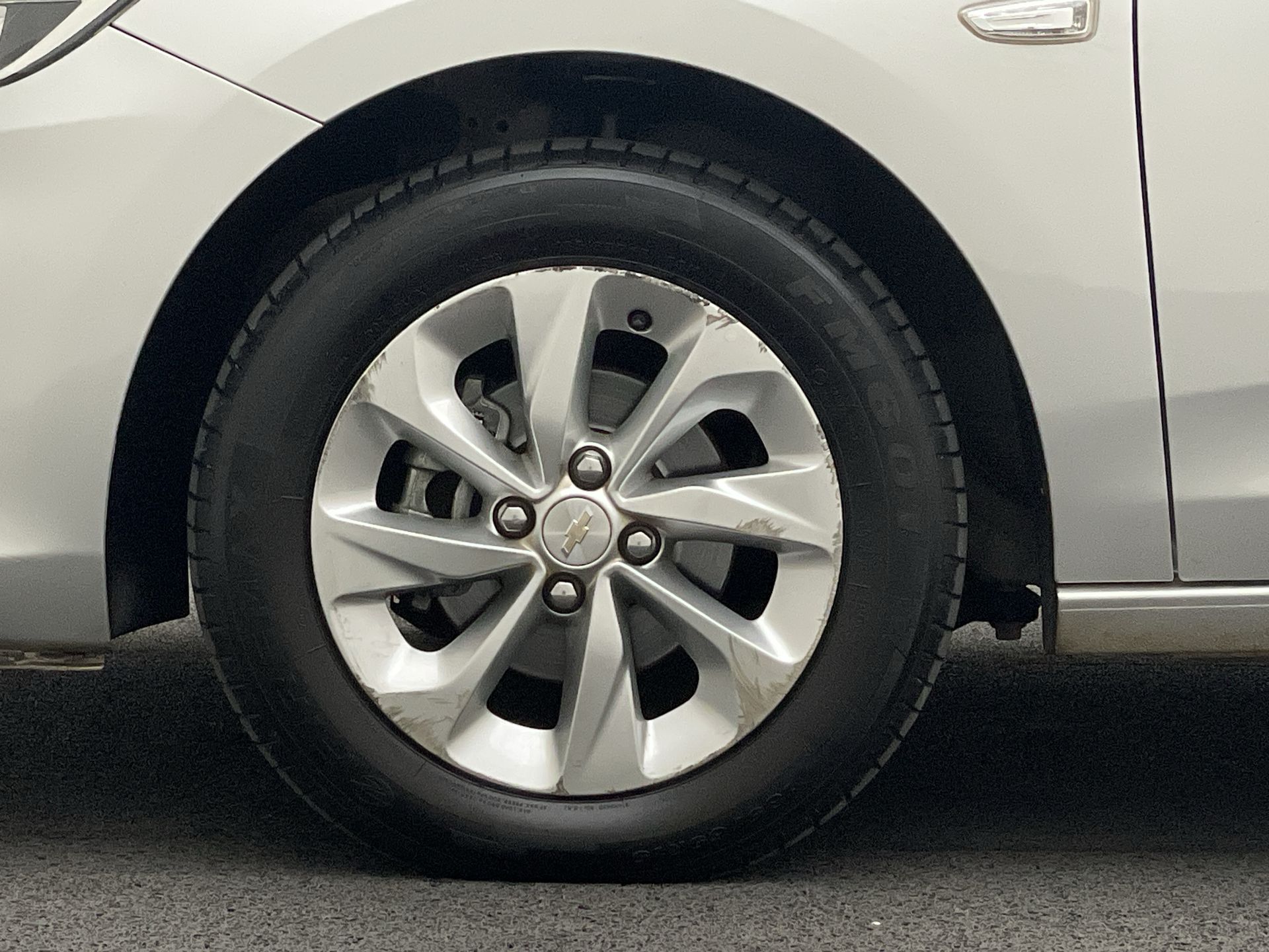 ONIX HATCH LT 1.0 12V TB Flex 5p Mec.