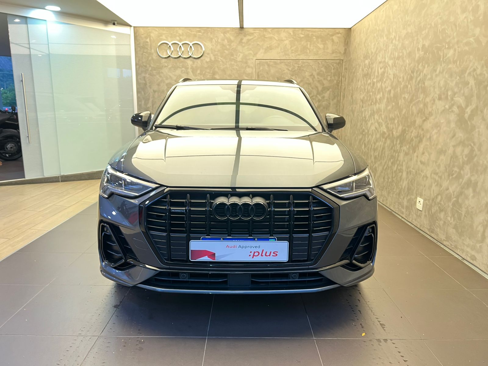 Q3 Perf. Black.Plus 2.0 TFSI Tip. Quat.