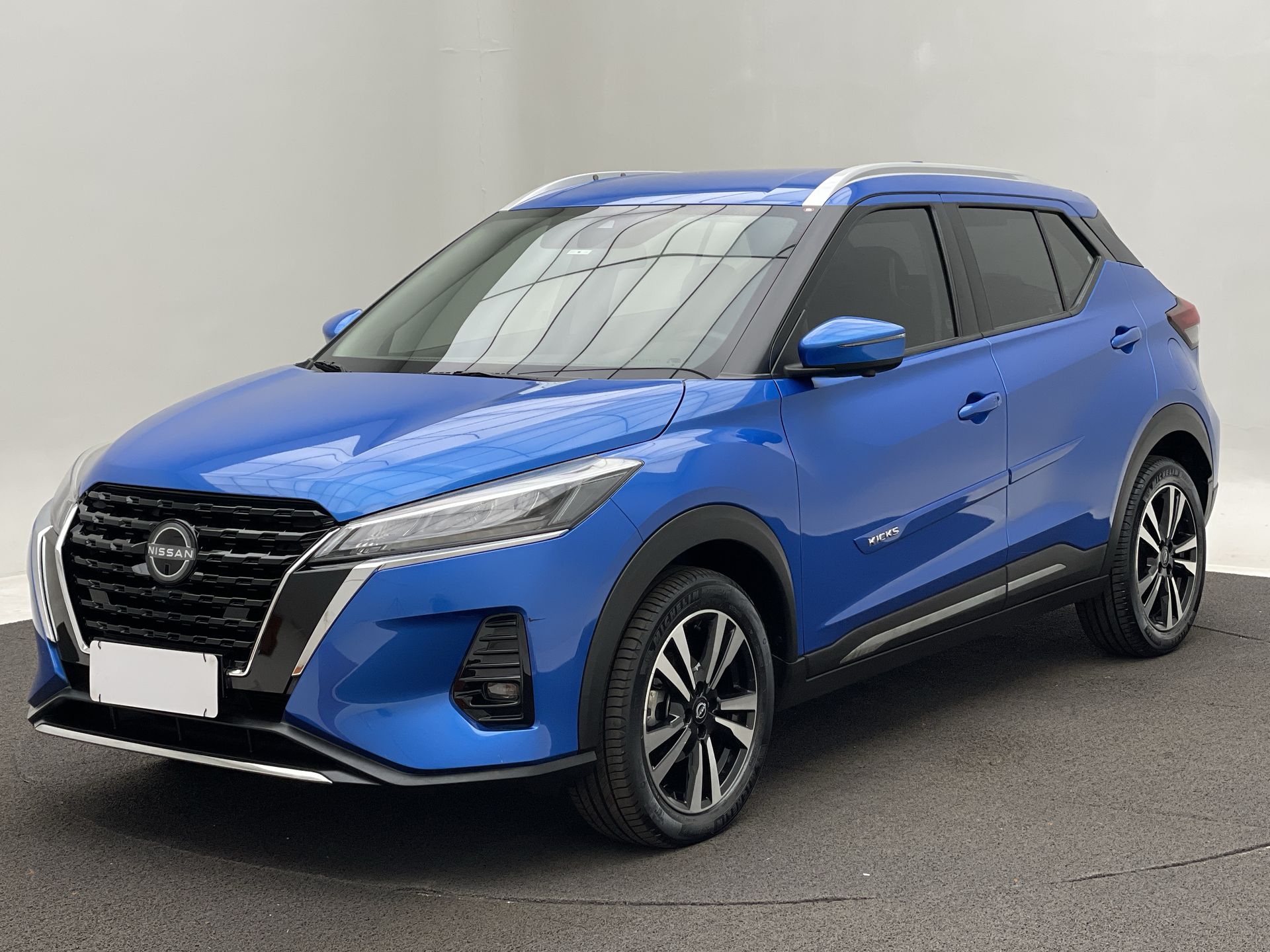 KICKS Exclusive 1.6 16V Flex Aut.