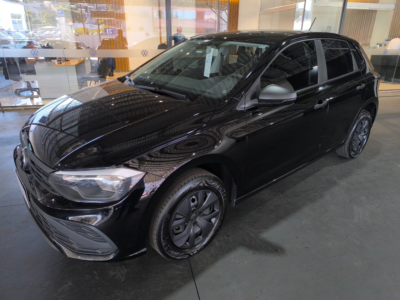 Polo Track 1.0 Flex 12V 5p