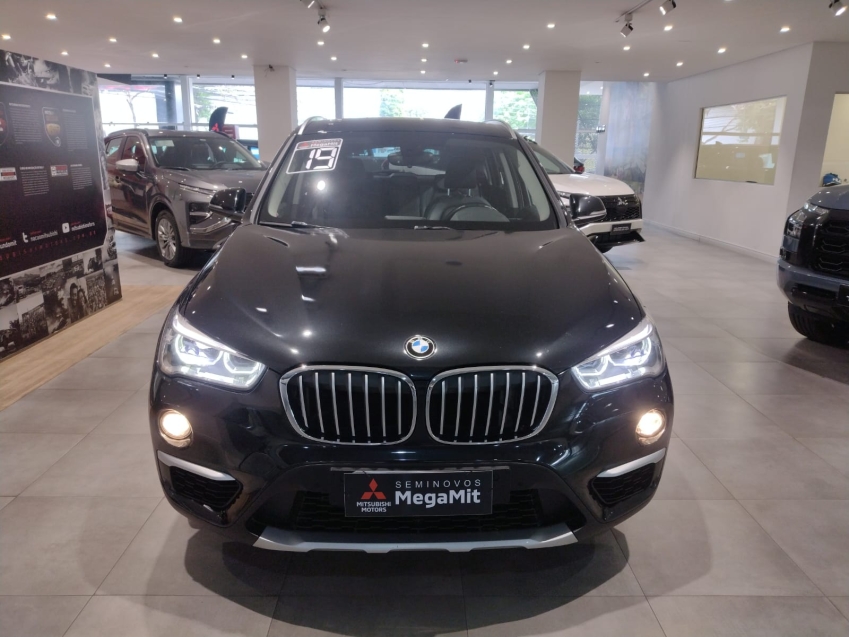 BMW-X1-2.0 16V TURBO ACTIVEFLEX SDRIVE20I 4P AUTOMÁTICO
