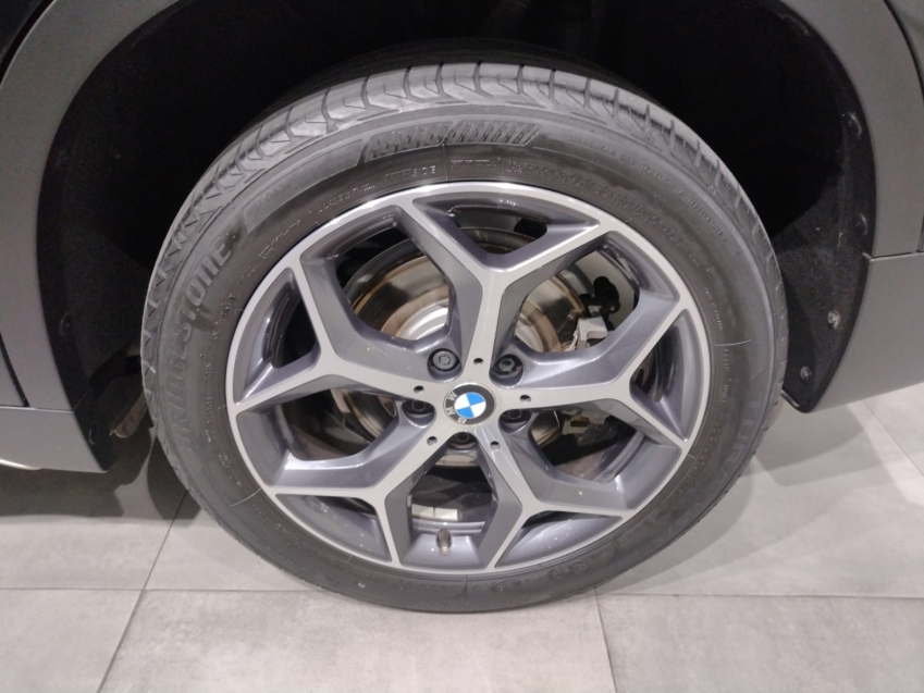 BMW-X1-2.0 16V TURBO ACTIVEFLEX SDRIVE20I 4P AUTOMÁTICO